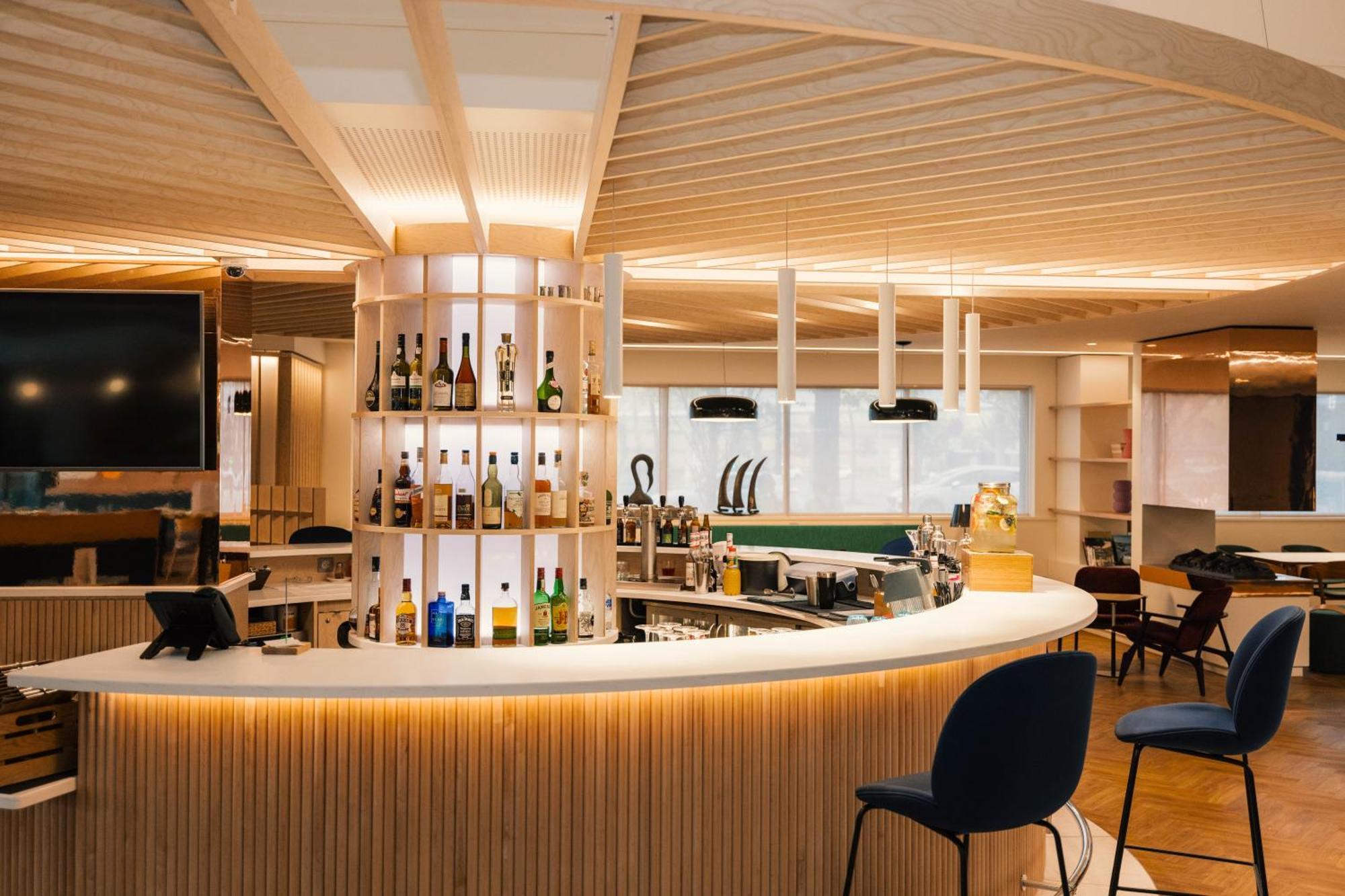 Novotel Centre Gare Hotel 4*